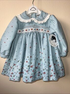 Sarah Louise Blue Floral Hand Smocked Baby Dress 
6 M​